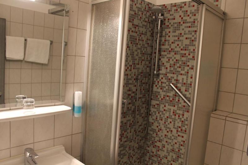 Hotel Topas Frankfurt City Франкфурт-на-Майне Экстерьер фото