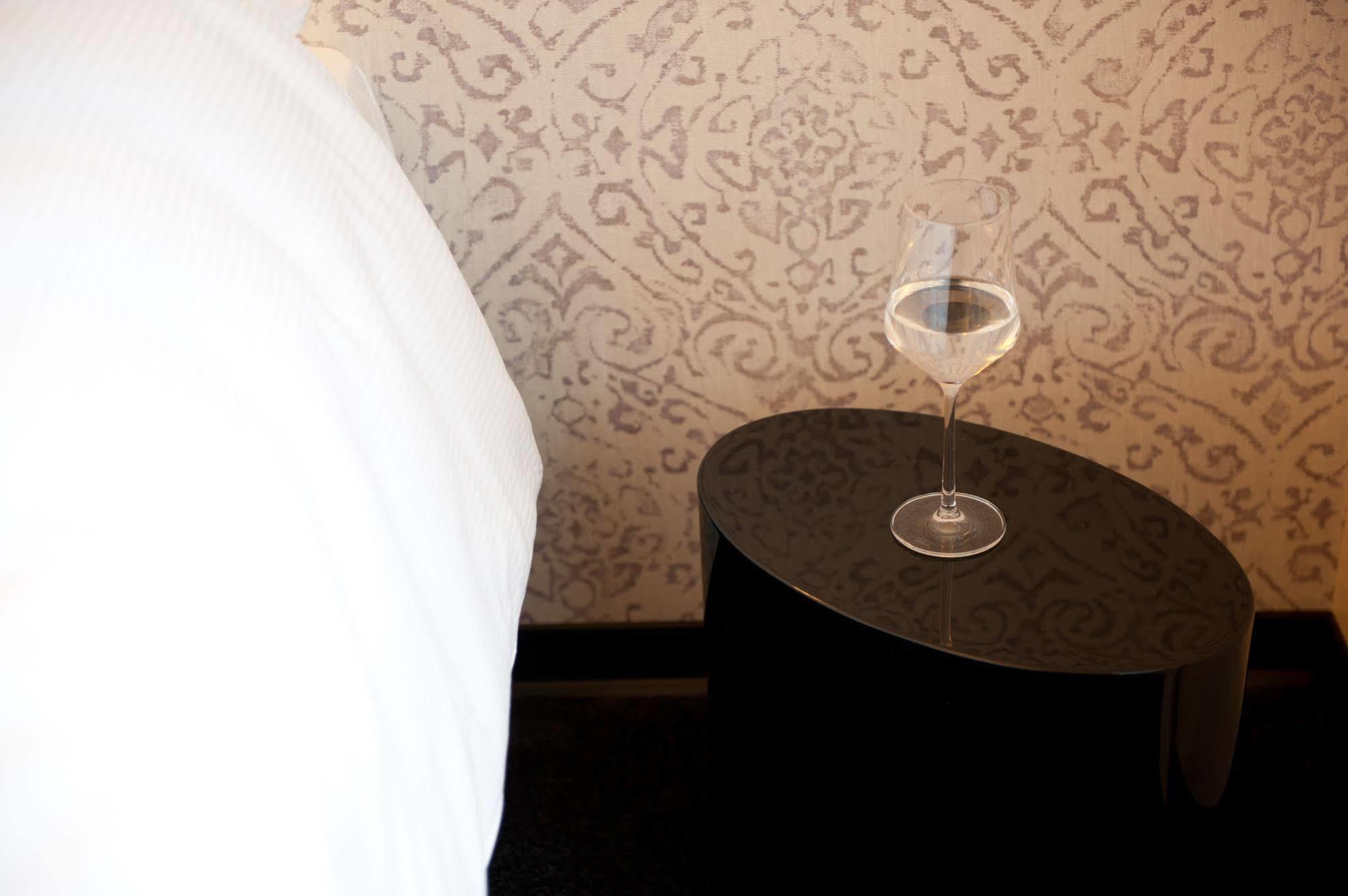 Hotel Topas Frankfurt City Франкфурт-на-Майне Экстерьер фото